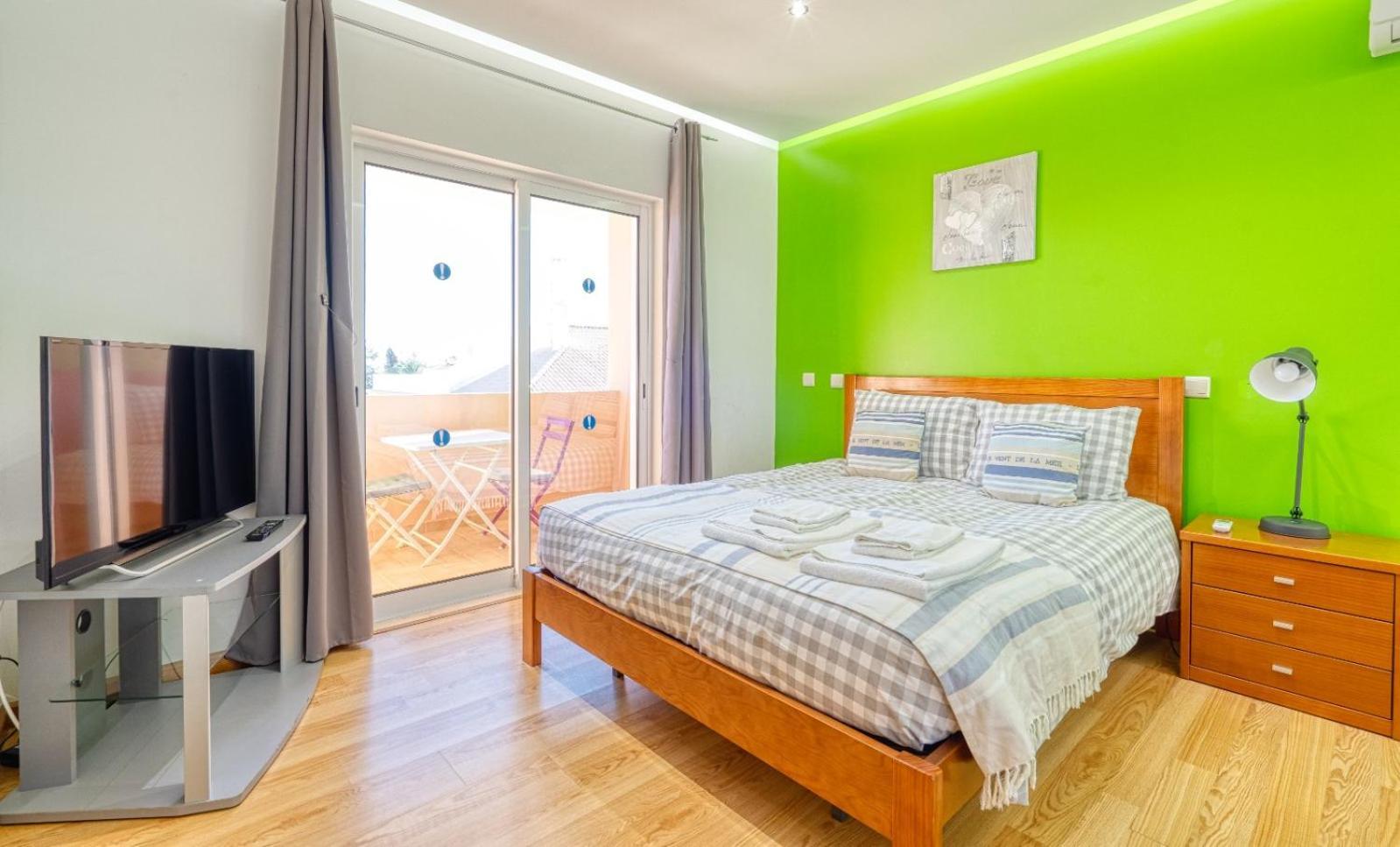 Full Private 300Sqm Villa Jacuzzi Heated Pool Ideal & Quiet Location アルブフェイラ エクステリア 写真