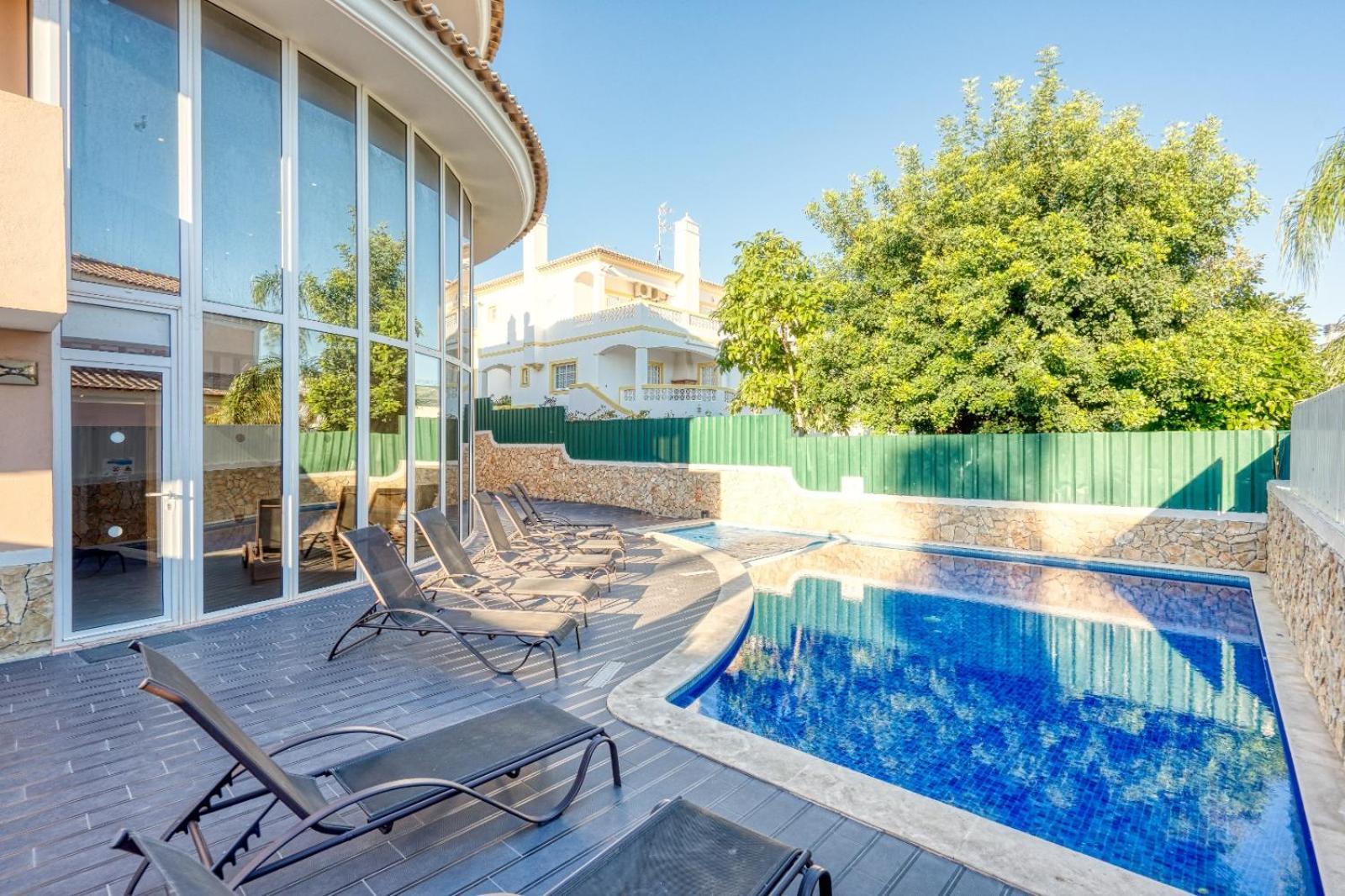 Full Private 300Sqm Villa Jacuzzi Heated Pool Ideal & Quiet Location アルブフェイラ エクステリア 写真