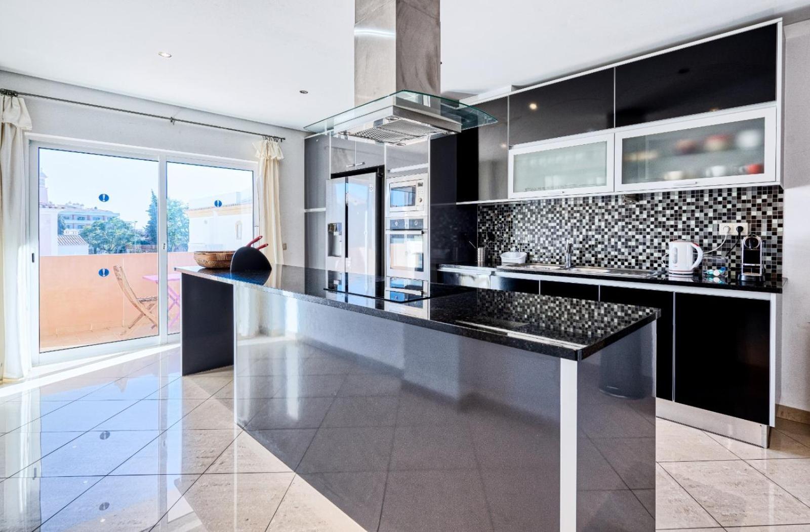 Full Private 300Sqm Villa Jacuzzi Heated Pool Ideal & Quiet Location アルブフェイラ エクステリア 写真
