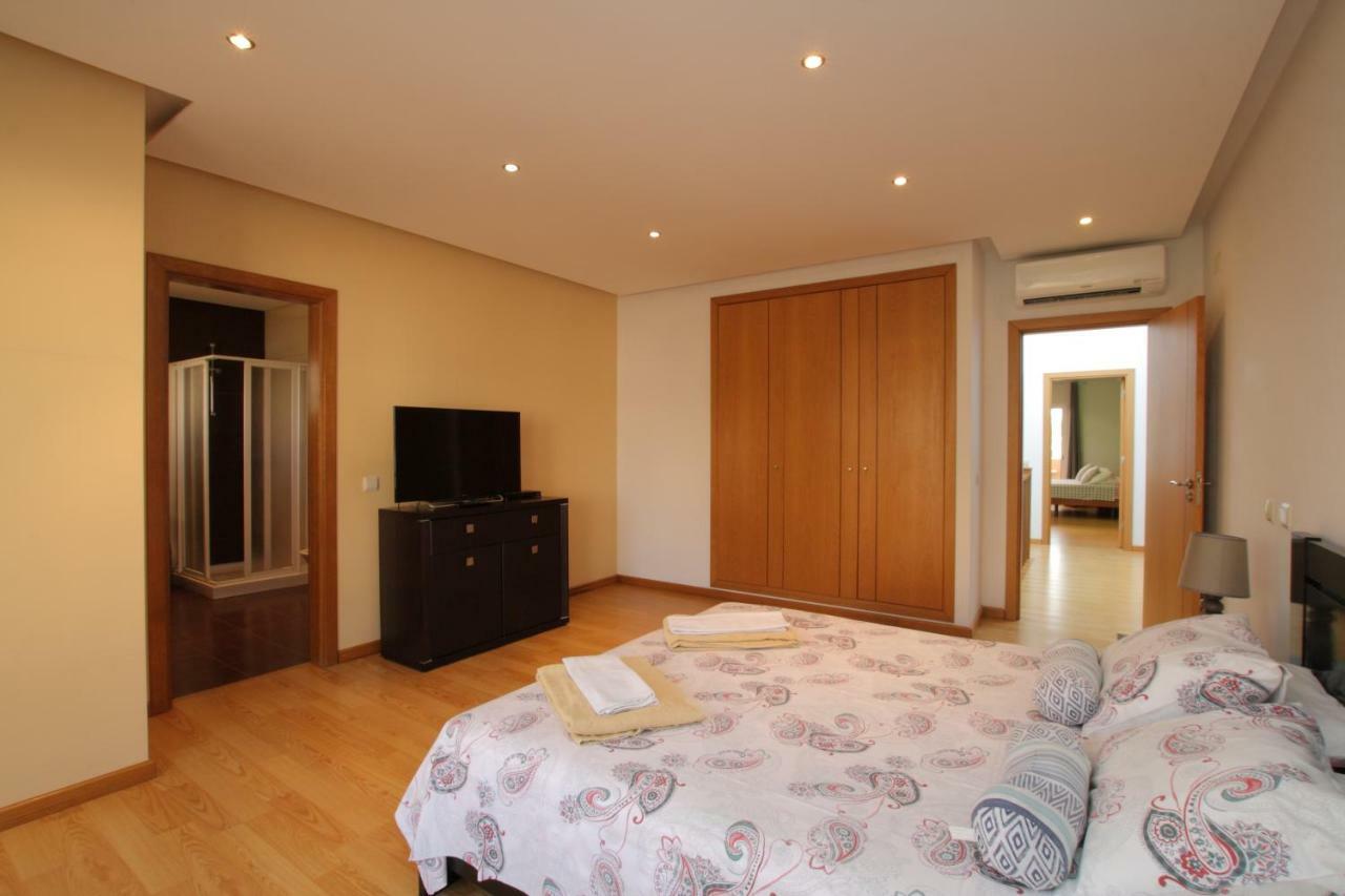 Full Private 300Sqm Villa Jacuzzi Heated Pool Ideal & Quiet Location アルブフェイラ エクステリア 写真
